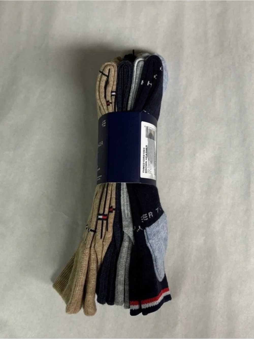 New Tommy Hilfiger Socks Men’s 4 Pair Multicolor Dress Crew Sock Casual Preppy